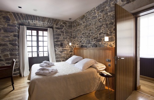 Pravia Hotel | Antiguo Casino Hotel