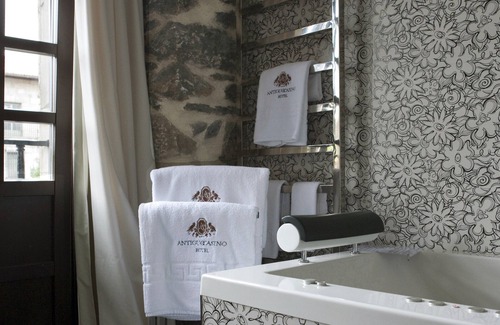 Pravia Hotel | Antiguo Casino Hotel