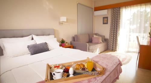 Antikyra Hotel | Antikyra Beach Hotel