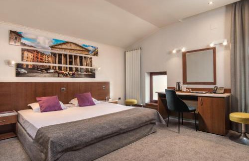 Stara Zagora Hotel | Antique Forum Hotel "Self Check-in" Stara Zagora