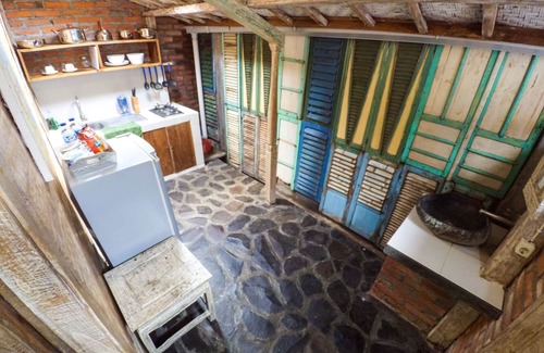 Denpasar Barat House | Antique garden cabin with HEART! 3