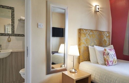 Abbey Hotel | Antoinette Hotel Wimbledon