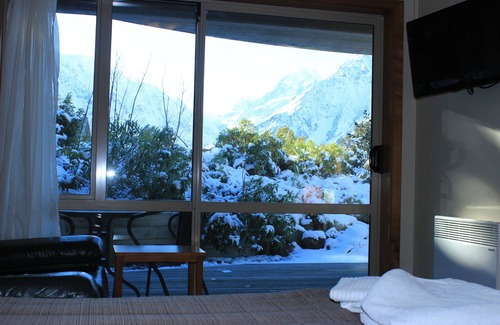 Mount Cook Village House | Aoraki Mount Cook Alpine Lodge