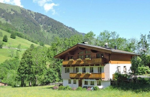 Fusch an der Grossglocknerstrasse Apartment | Apartment in Fusch near Grossglockner Road
