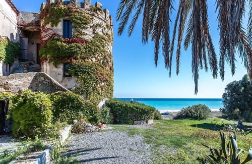 Santa Caterina Dello Ionio Marina Villa | Apartment in Santa Caterina by Private Beach