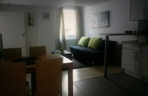 Neustadt an der Weinstrasse Apartment | Apartment (9) renovated and lovingly decorated.