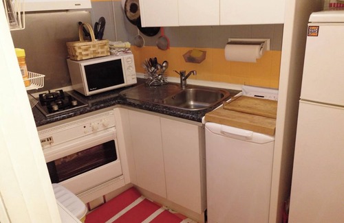 San Lorenzo de El Escorial Apartment | Apartment with pool