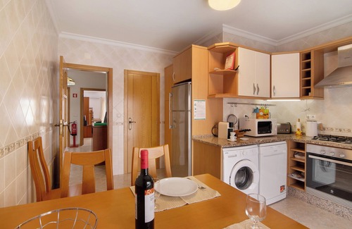 Vila Real Santo Antonio Apartment | Apartment 'Varandas Do Guadiana' with Shared Pool, Wi-Fi and Air Conditioning