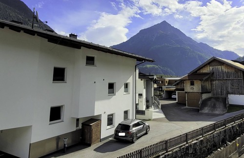 Oberried Apartment | Apart Berta am Hannesnhof by Interhome