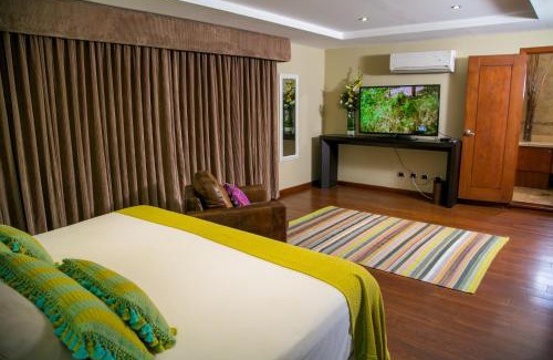 Zona 10 Hotel | Apart-Hotel Casa Serena