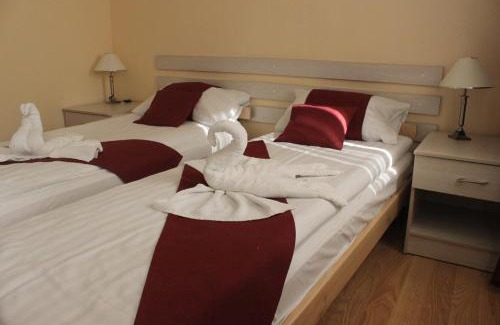 Teika Hotel | Apart Hotel Tomo FREE PARKING