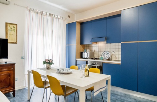 Castiglione della Pescaia Apartment | Apartment 'I Mari - Egeo 1' with Balcony, Wi-Fi and Air Conditioning