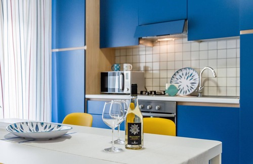 Castiglione della Pescaia Apartment | Apartment 'I Mari - Egeo 1' with Balcony, Wi-Fi and Air Conditioning