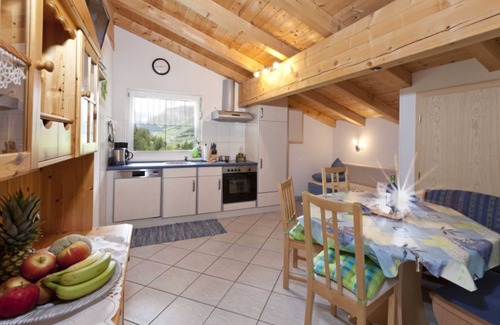 Nauders Apartment | Apart LÄRCHE - Farm VALRUNZHOF - directly at the SEILBAHNCENTER
