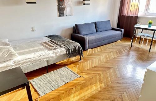 Ochota Apartment | APART WAWA app 38 WiFi 600 Mbit