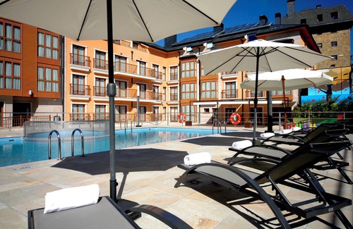Jaca Apartment | Apartahotel & Spa Jacetania