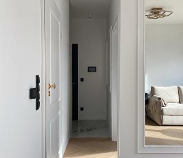 Olsztyn Apartment | Apartament 204 SUPERIOR Olimpijska nad jeziorem UKIEL, parking w garażu w cenie