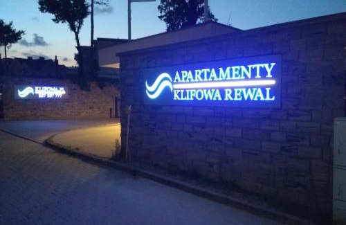 Rewal Apartment | Apartament 7M z Basenem w jednym budynku Rewal, free private parking, Park rozrywki HOSSOLAND 30 minut