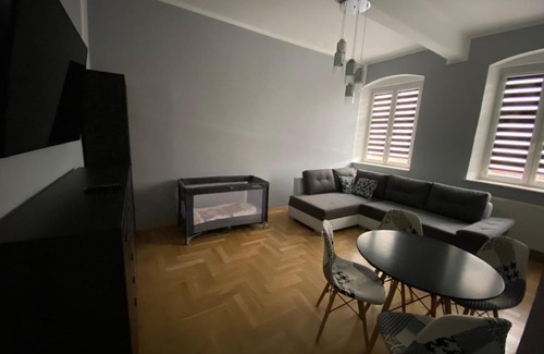 Bielawa Apartment | Apartament F21 Deluxe w Bielawie - Widok na Góry Sowie