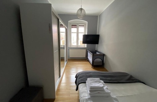 Bielawa Apartment | Apartament F21 Deluxe w Bielawie - Widok na Góry Sowie