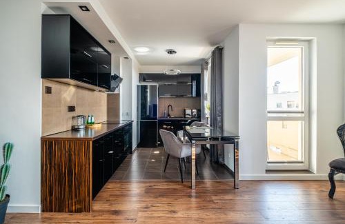 Redlowo Apartment | Apartament Kaskada Parking & Balcony by Axel