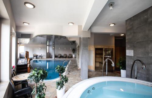 Zakopane Apartment | Apartament Królewski Superior z sauną