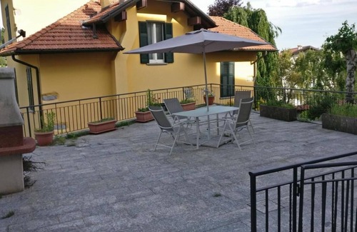Brunate Apartment | Apartament nera Como Lake