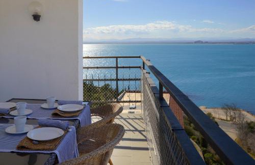 Almadraba-Canyelles Apartment | Apartament Platja Palangrers