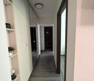 Constanta Apartment | Apartament Tony