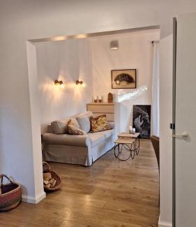 Podkowa Lesna Apartment | Apartament w ogrodzie