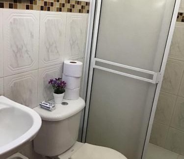 Comuna 2 Apartment | Apartamento 202 Centro Santa Marta