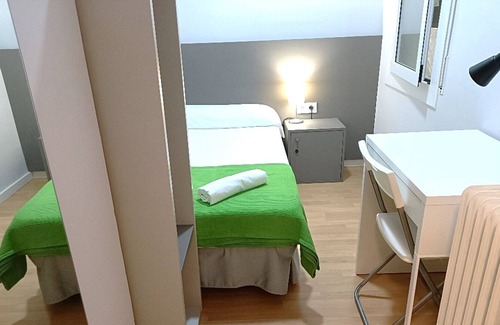 Navas Apartment | Apartamento 6 Camas Individuales en Sant Pau