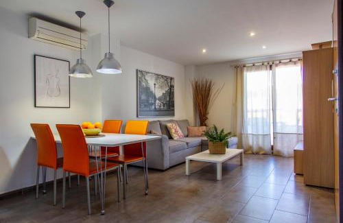 Oliva Apartment | Apartamento a 50 metros de la playa, Luminoso y acogedor