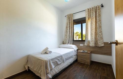 Bolonia Apartment | APARTAMENTO BOLONIA SUR A