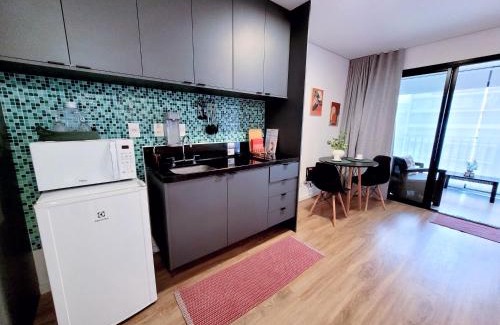 Pinheiros Apartment | Apartamento charmoso em Pinheiros 250 metros da Estação Oscar Freire Hospital das Clínicas NUBANK INCOR PAULISTA