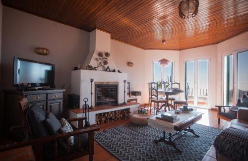 Sao Goncalo Apartment | Apartamento Charmoso no Funchal, com grande Jardim e Vista Esplêndida