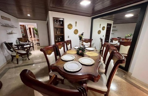 Campestre Apartment | Apartamento ciudad jardín