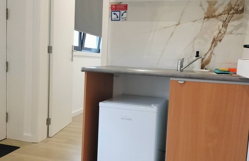 Senhora da Hora Apartment | Apartamento com Suíte e Kitchenett