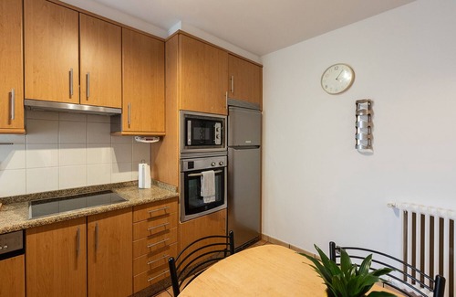 A Estrada Apartment | Apartamento con Balcón en Pleno Centro de A Estrada