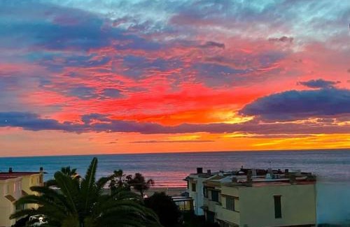 Puig Apartment | apartamento con vistas al mar a pocos metros de la playa