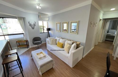 Barra Sul Apartment | Apartamento Decorado Coral