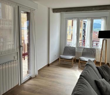 Hernani Apartment | Apartamento Elkano 1