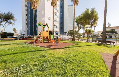 Puig Apartment | Apartamento en complejo residencial con piscina y garaje a 100m del mar