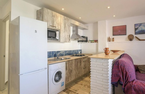 Tarifa Apartment | "Apartamento en la playa con WIFI" Near the Beach with Sea View, Wi-Fi & Terrace