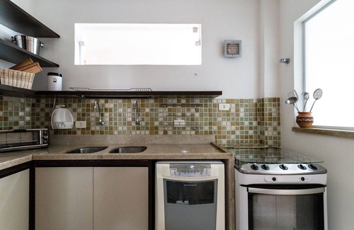 Vila Julia Apartment | Apartamento Enseada - Guarujá