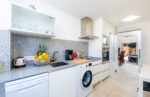 Capdepera Apartment | Apartamento "La Pergola" with Wi-Fi, A/C, Terrace & Garden