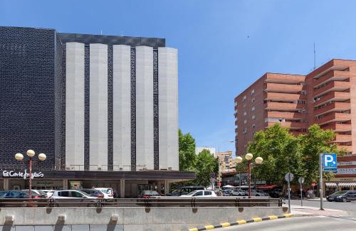 La Buhaira Apartment | Apartamento luminoso y acogedor en Sevilla. A/C.