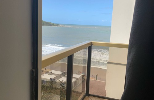 Praia do Morro Apartment | Apartamento na Praia do Morro, frente ao mar, 4 quartos, 2 vagas, Wi-Fi, 10 👩❤️👨
