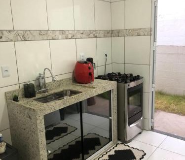 Jiboia Branca Apartment | Apartamento no condomínio Vivendas do Rio 1