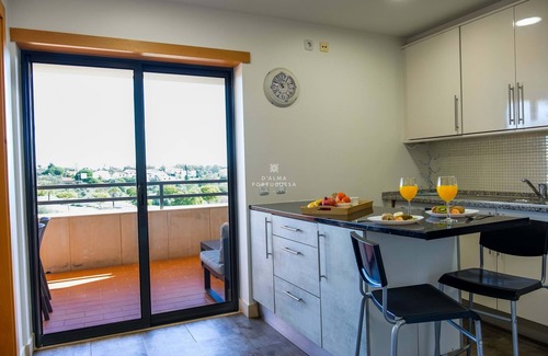 Montechoro Apartment | Apartamento Panorâmico - By D`Alma Portug
